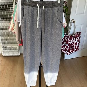 FEAT Blanket Blend Joggers. Size small. 26” inseam. 14” waist.